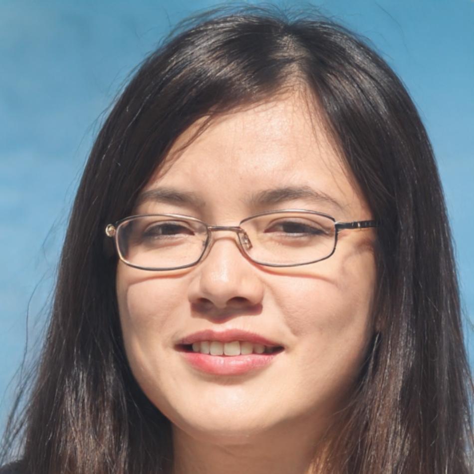 Malee Wongkamhaeng, Healthcare Financial Consultant